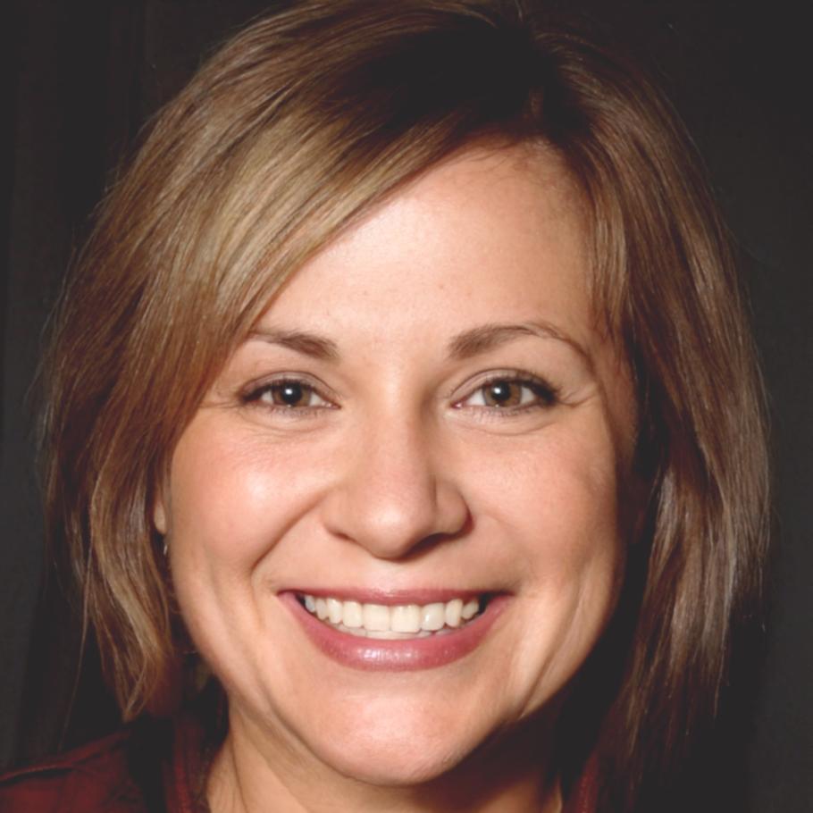 Dr. Leena Praxwell, Finance Professor